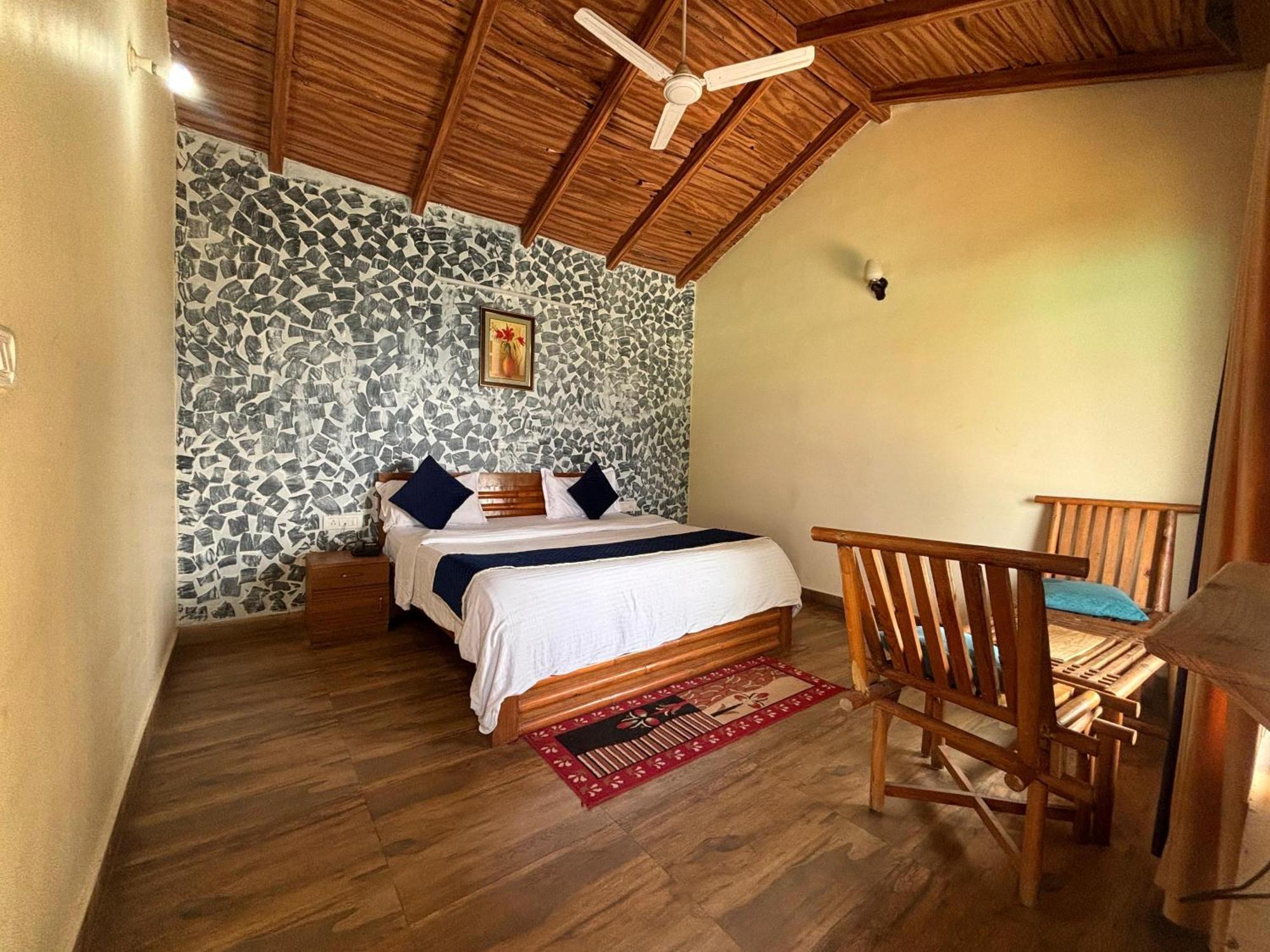 Pragati Resort & Restaurant- Eden Of Kumaon Bhowali Dış mekan fotoğraf