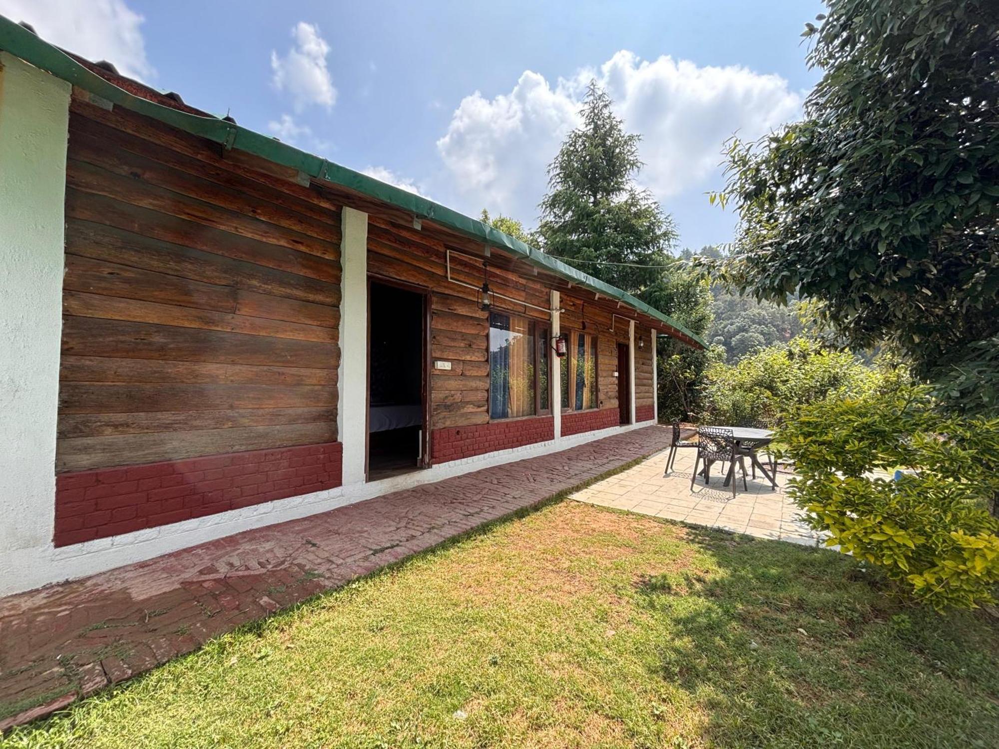 Pragati Resort & Restaurant- Eden Of Kumaon Bhowali Dış mekan fotoğraf