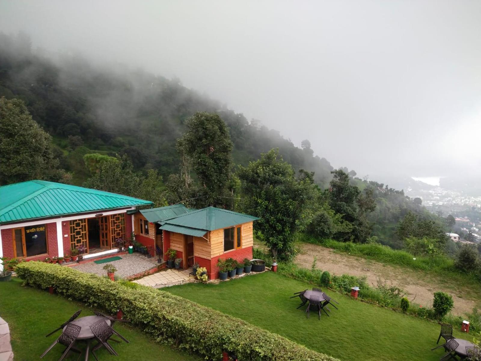 Pragati Resort & Restaurant- Eden Of Kumaon Bhowali Dış mekan fotoğraf