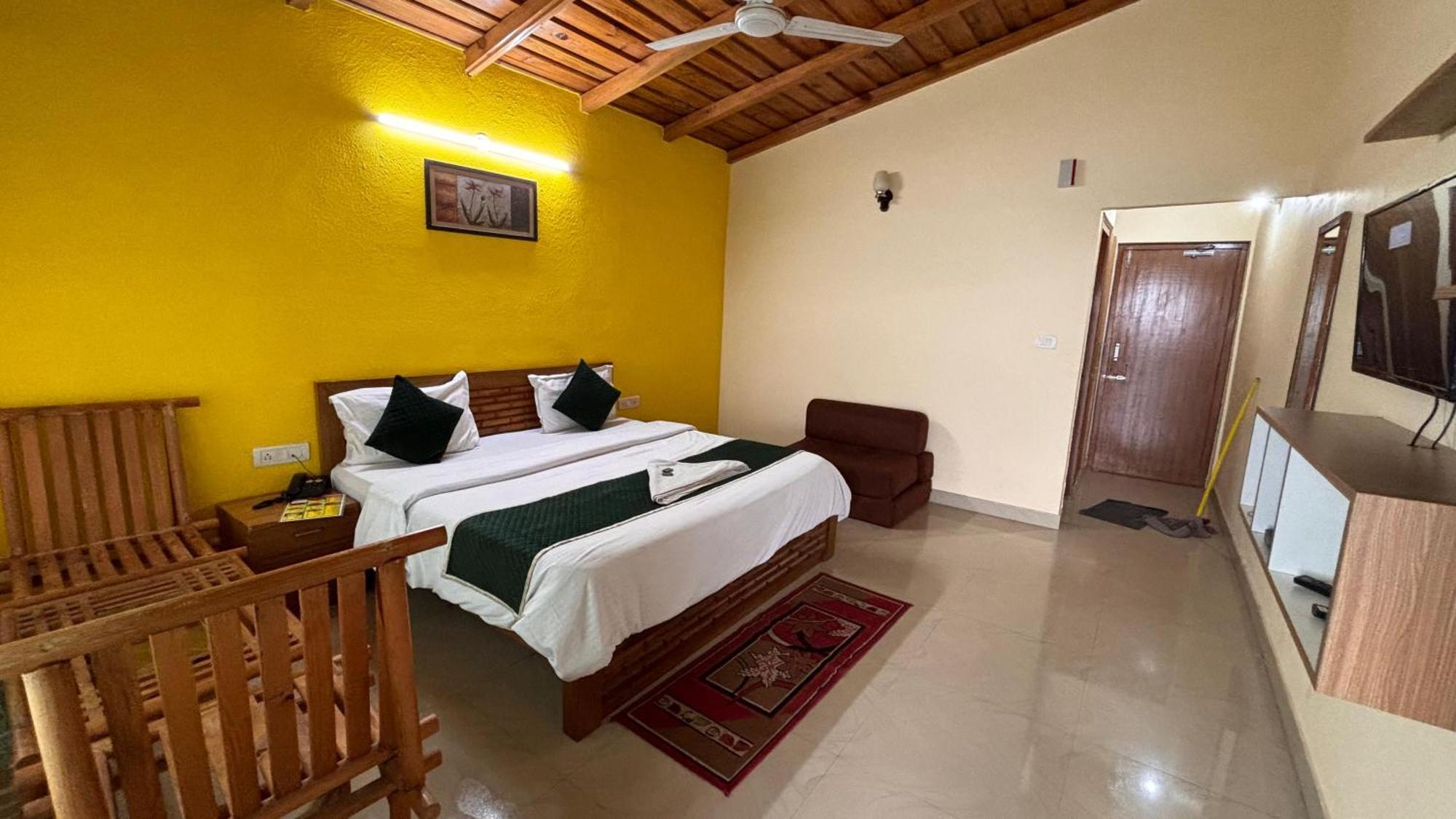 Pragati Resort & Restaurant- Eden Of Kumaon Bhowali Dış mekan fotoğraf