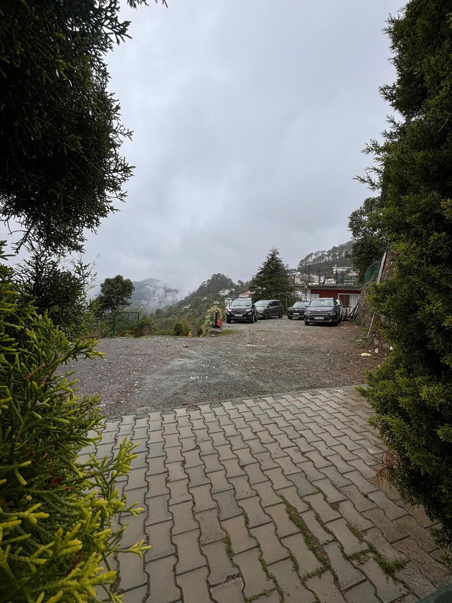 Pragati Resort & Restaurant- Eden Of Kumaon Bhowali Dış mekan fotoğraf